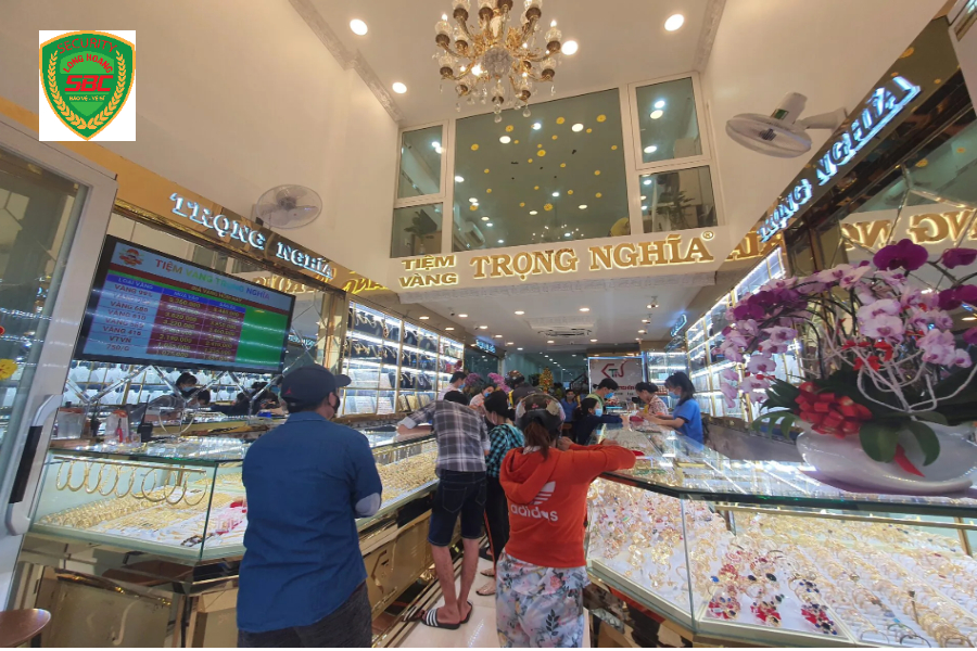 Dịch vụ bảo vệ tiệm vàng Long Hoàng SBC