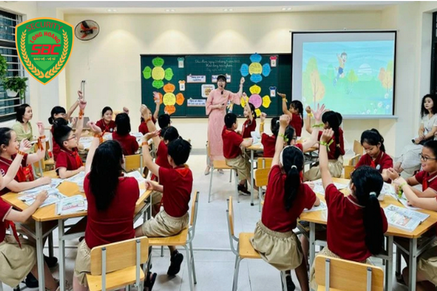 Dịch vụ bảo vệ trường học