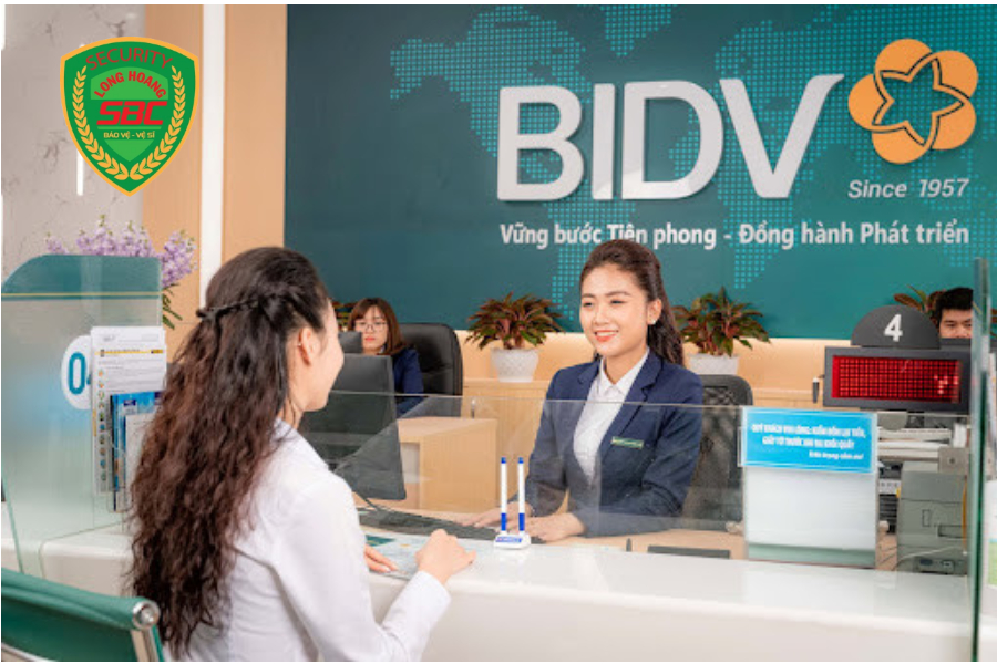 Dịch Vụ Bảo Vệ Ngân Hàng Tại Long Hoàng SBC
